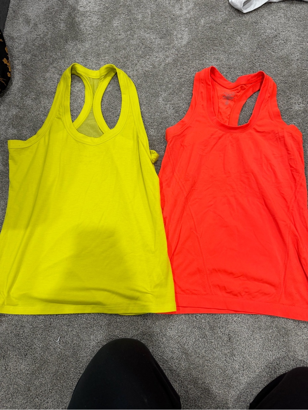 Closet clean out Althleta Bundle-Activewear Set with Bright Tops - Picture 9 of 15